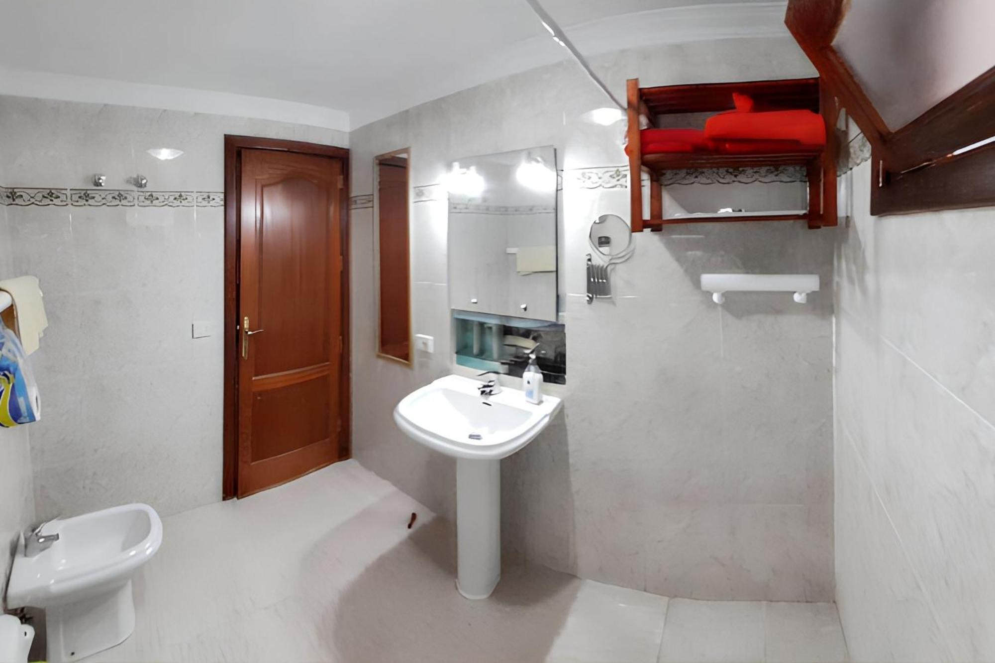 Charming In Centre 90 M² Parking Apartment